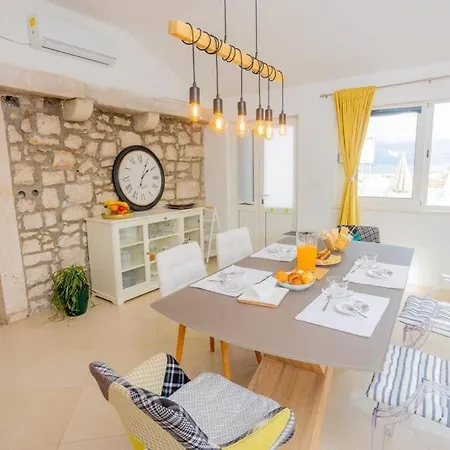 Apartamento Oskar Supetar